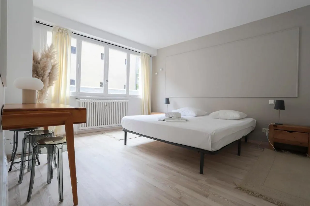 Apartment Peace In The City 2 Bedrooms 57M2 Ultra Central Annecy France